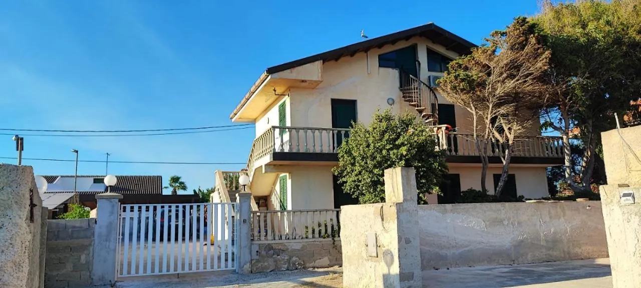 Villa Dell\'Oleandro contacts
